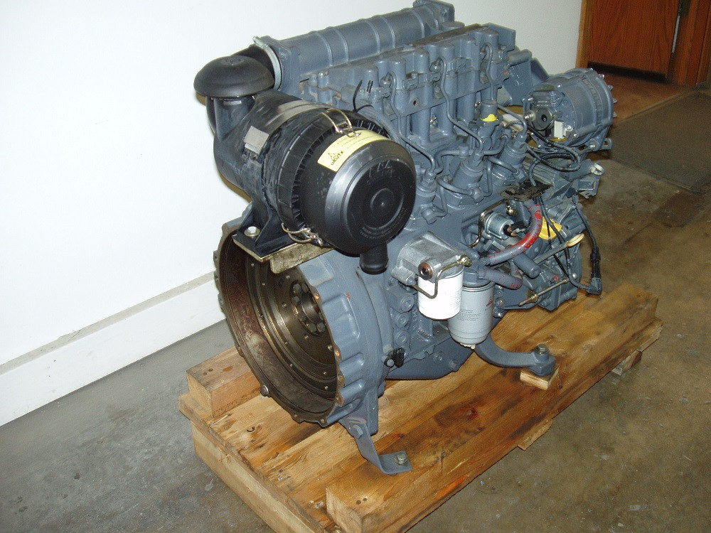 Двигатель DEUTZ F3M2011