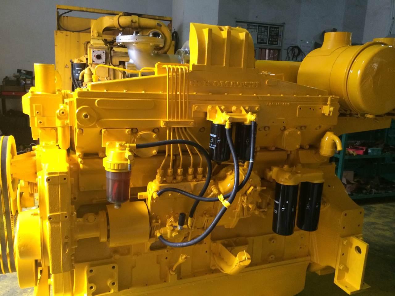 Двигатель на Komatsu LT500, WA470-3, WF450T-1, EGS240B-3, BR500JG-1, EGS300B-3, HD255-5, PC400/LC-6