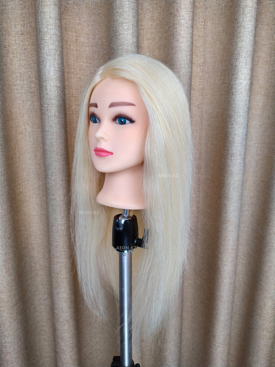 Голова-манекен блонд волос натуральный 95% 55 см - фото 4 - id-p78410372