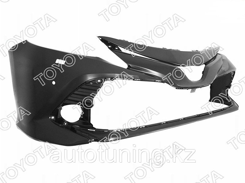 Бампер передний оригинал на Toyota Camry 70 2018+