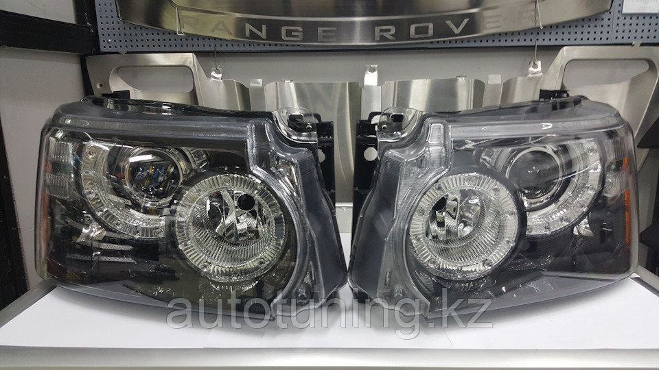Передние фары (головная оптика) на Range Rover sport L320 2010-2013 (рестайлинг)