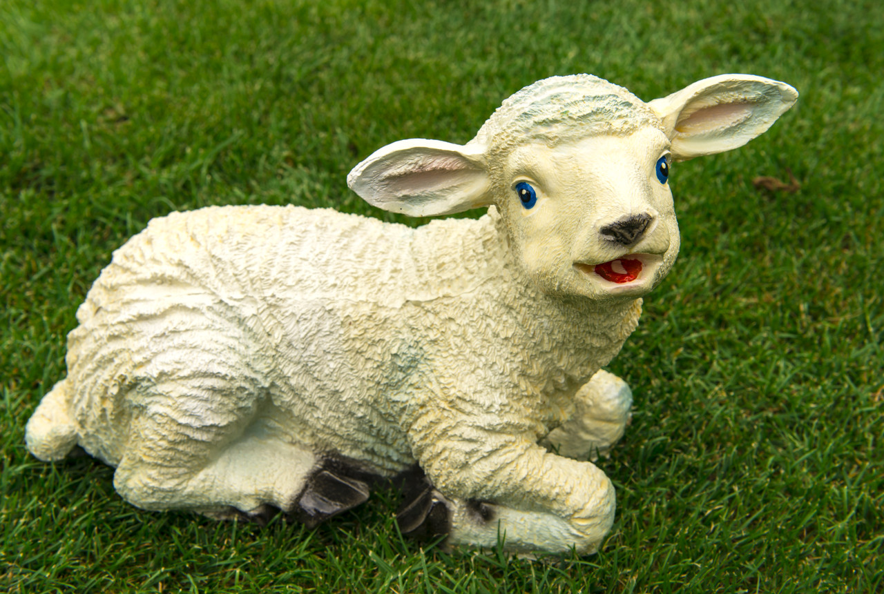 Садовая фигурка из гипса Барашек белый 25х15х33 см