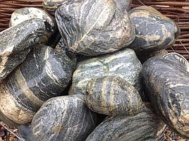 Природный камень валун полосатик Архыз 20-30см