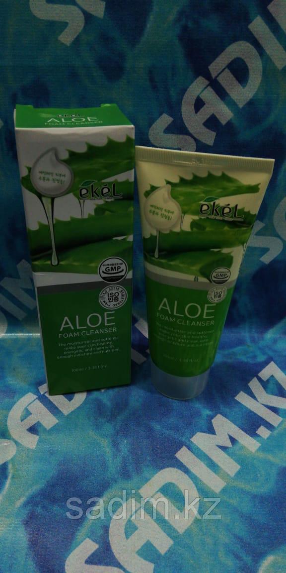 Ekel Aloe Foam Cleanser 100 мл Пенка для умывания с экстрактом алоэ