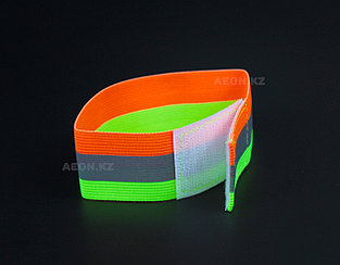 Светоотражающий эластичный браслет два цвета с одной полоской