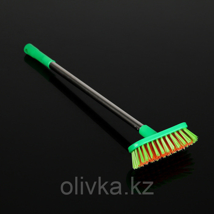 Щётка на ручке 46×13×5 см, цвет МИКС