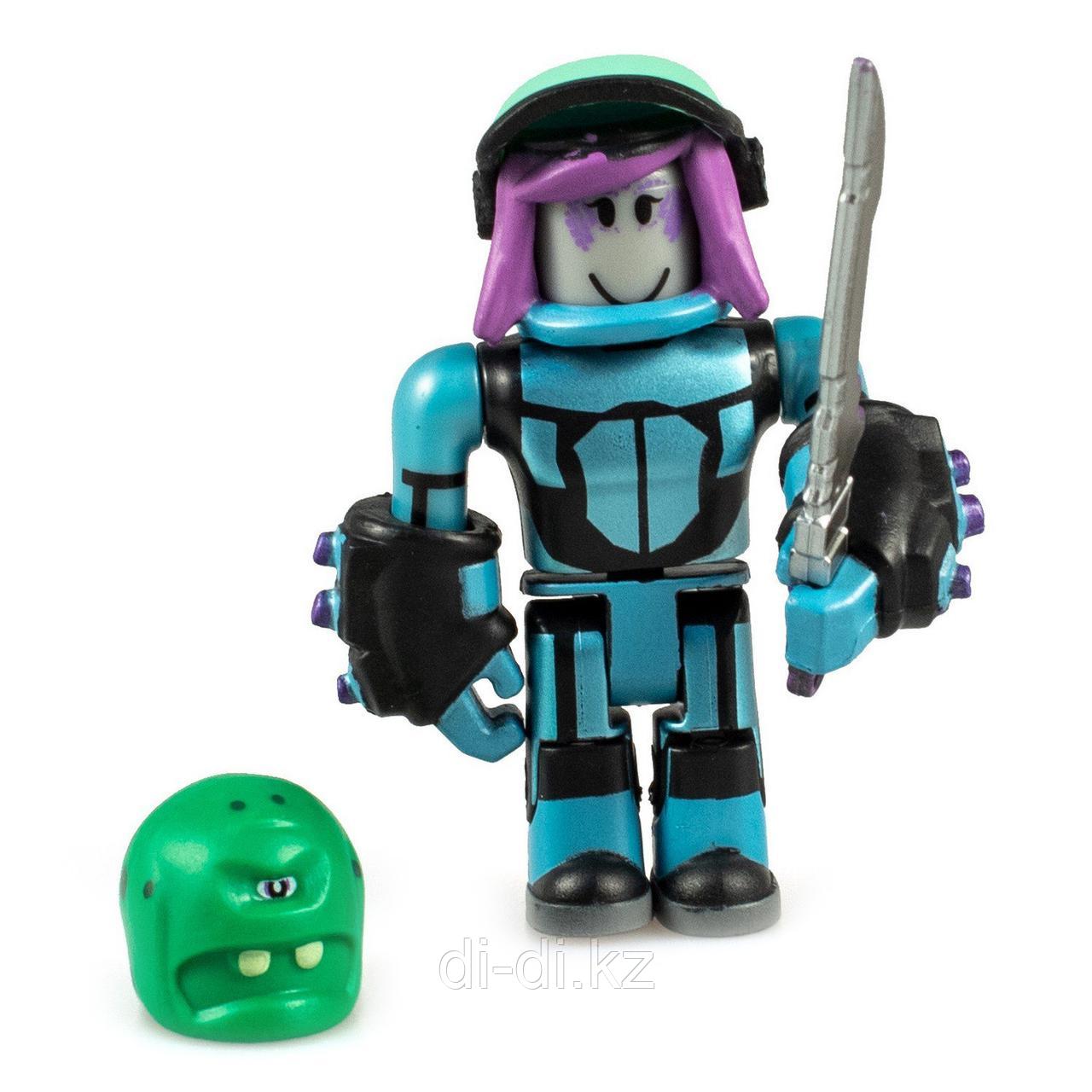 Фигурка ROBLOX Исследователь Андромеда