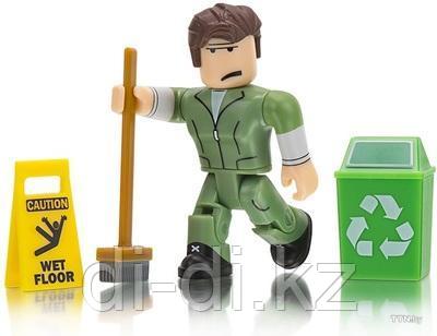 Игровая коллекционная фигурка Jazwares Roblox Core Figures Welcome to Bloxburg: Glen the Janitor W3
