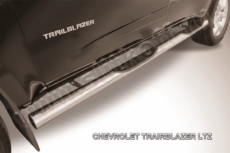 Защита порогов d76 с проступями Chevrolet Trailblazer (2012)