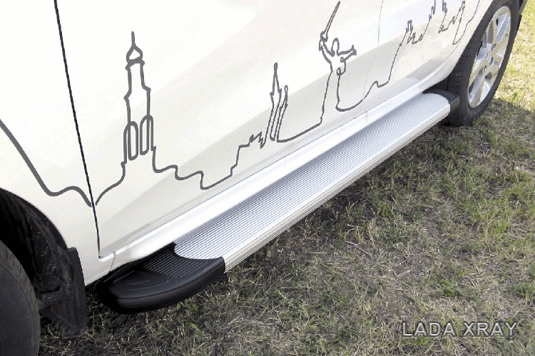 Пороги алюминиевые Optima Silver 1700 серебристые на LADA Xray