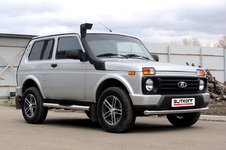 Защита переднего бампера d57 радиусная Lada Niva 4X4 Urban 3d