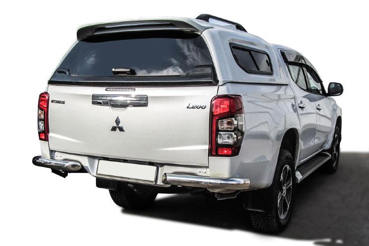Уголки d76 без бампера Mitsubishi L-200 (2018)