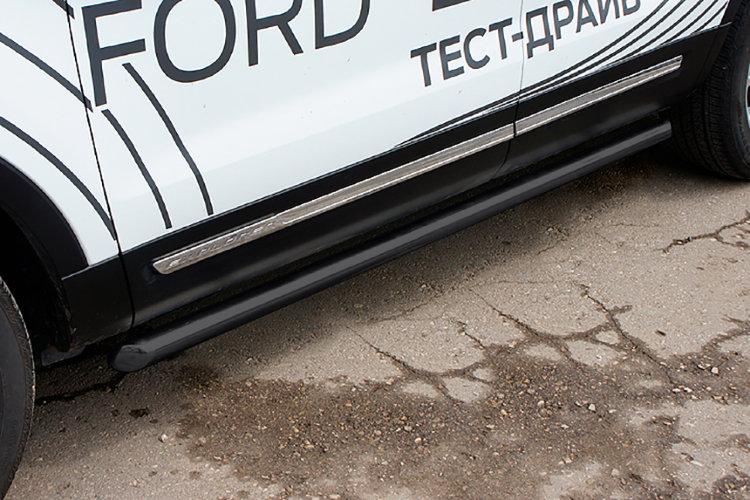 Защита порогов d76 труба черная Ford Explorer (2018)