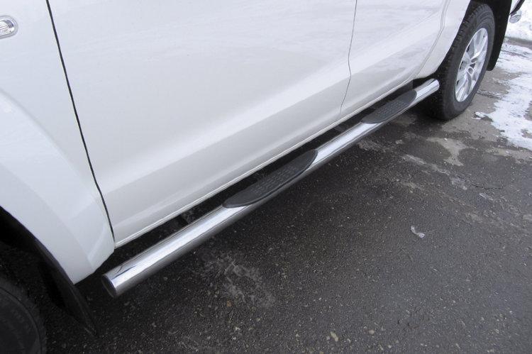 Защита порогов d76 с проступями Volkswagen Amarok (2016)
