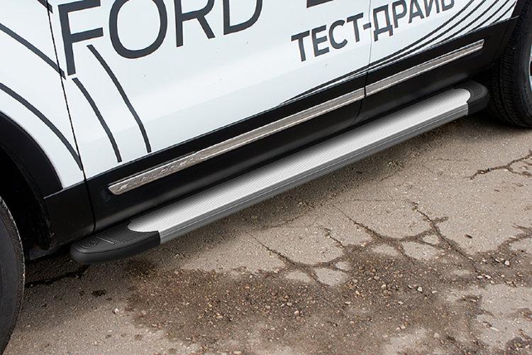 Пороги алюминиевые "Optima Silver" 1800 серебристые Ford Explorer (2018)