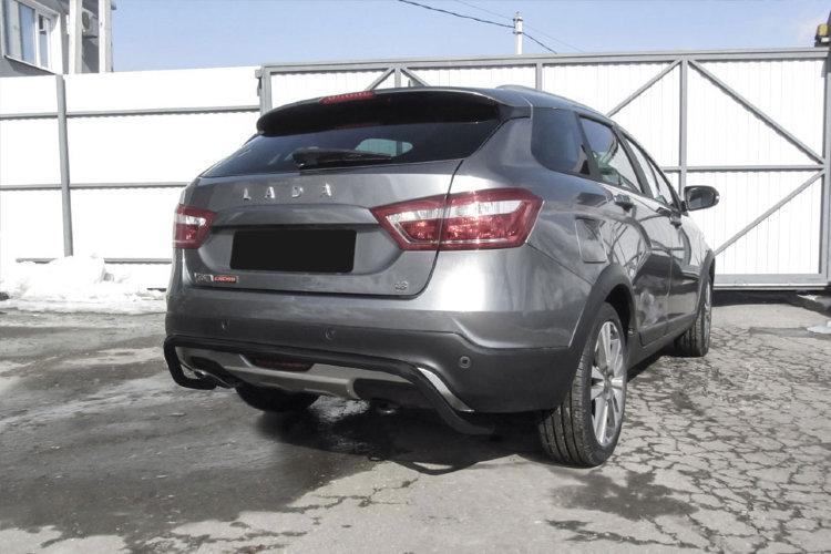 Защита заднего бампера d42 "скоба" черная Lada Vesta SW Cross