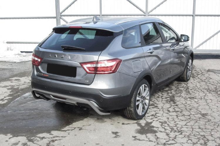 Защита заднего бампера d42 "скоба" серебристая Lada Vesta SW Cross