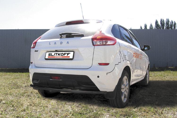Защита заднего бампера d42 черная Lada Xray