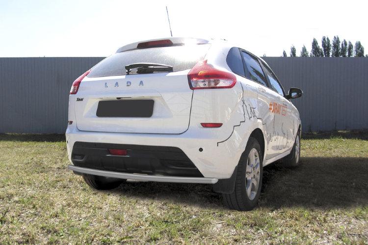 Защита заднего бампера d42 серебристая Lada Xray
