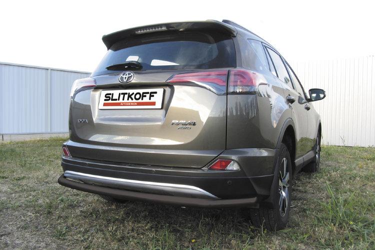 Защита заднего бампера d57 длинная черная Toyota RAV4 (2015)