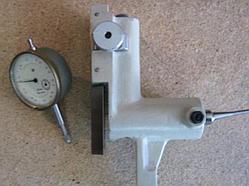 Центроискатель с индикатором 2Д450