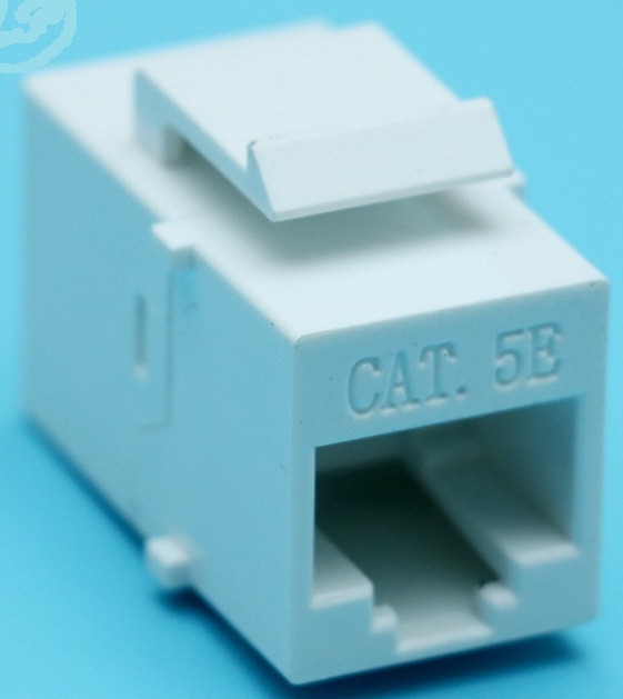 Соединительные разъемы муфта RJ-45 сетевого кабеля CAT5E белого цвета - фото 2 - id-p79441131
