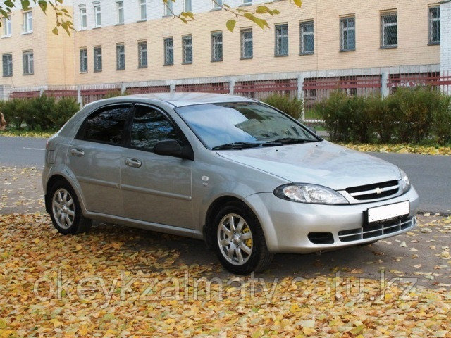 Тормозные колодки Kötl 3348KT для Chevrolet Lacetti хэтчбек (J200) 1.8, 2005-2009 года выпуска.