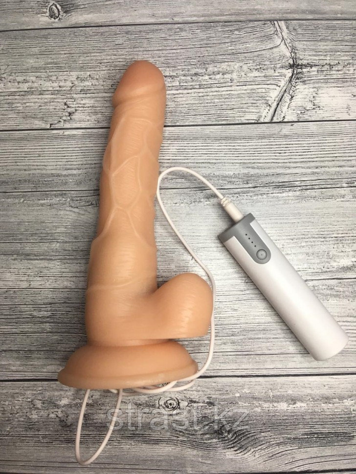 Реалистичный вибратор Phallus с пультом 20 см
