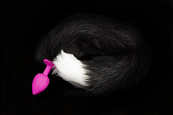 Анальная пробка с пушистым хвостом, силиконовая - Пикантные Штучки, 6 см