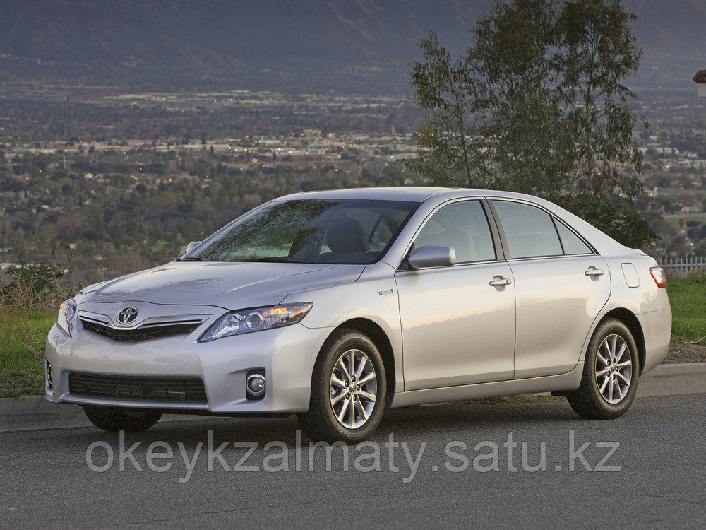 Тормозные колодки Kötl 3426KT для Toyota Camry VI седан (_XV4_) 2.4 VVTi Hybrid, 2006-2011 года выпуска.