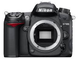 Фотоаппарат Nikon D7000 body + Батарейный блок