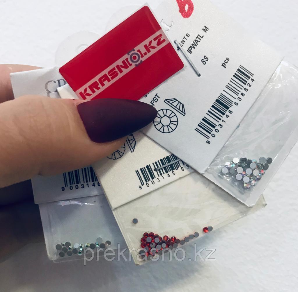 Стразы Crystal lized маленькие