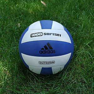 Волейбольный мяч Adidas