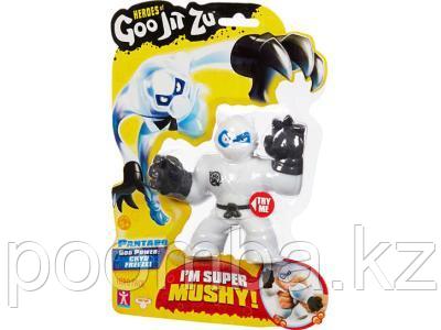 Игрушка-фигурка тянущаяся GooJitZu Гуджитсу Пантаро