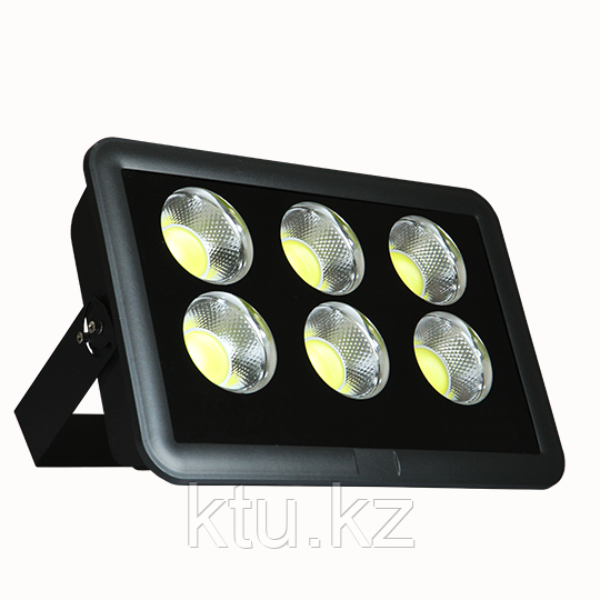 LED ПРОЖЕКТОР ARENA 400W 36000Lm 627x356x100 5000K IP65 MEGALIGHT (1) - фото 1 - id-p79847417