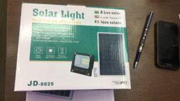 Прожектор на солнечной батарее 60 ватт LED для наружного и внутреннего освещения, фото 3