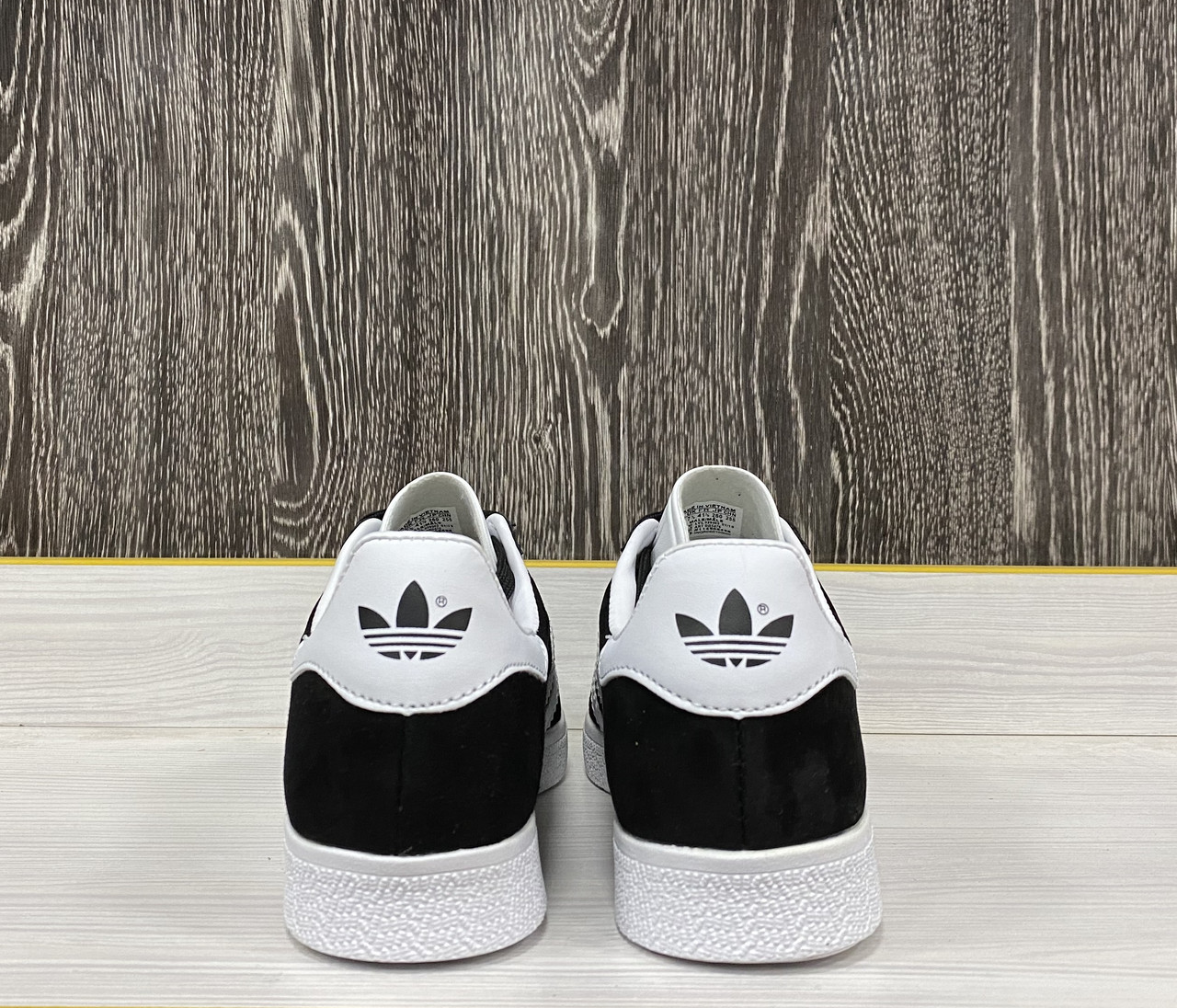 adidas 37