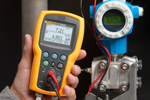 Прецизионный калибратор давления Fluke 721-3615