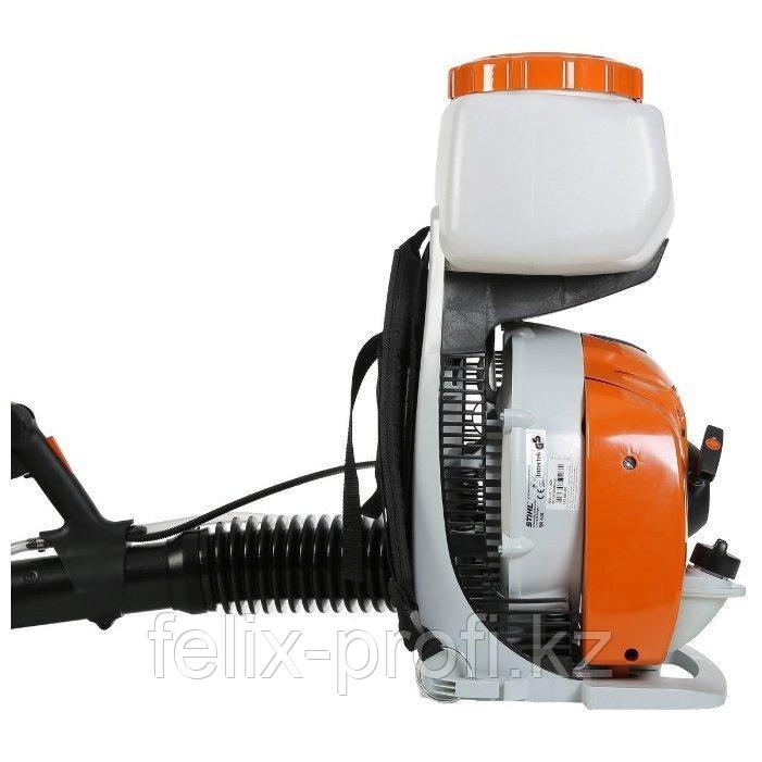 Опрыскиватель бензиновый STIHL SR 200 (Объём двиг. 27,2 куб. , ёмкость бака 10 л. дальность действия 9 м.