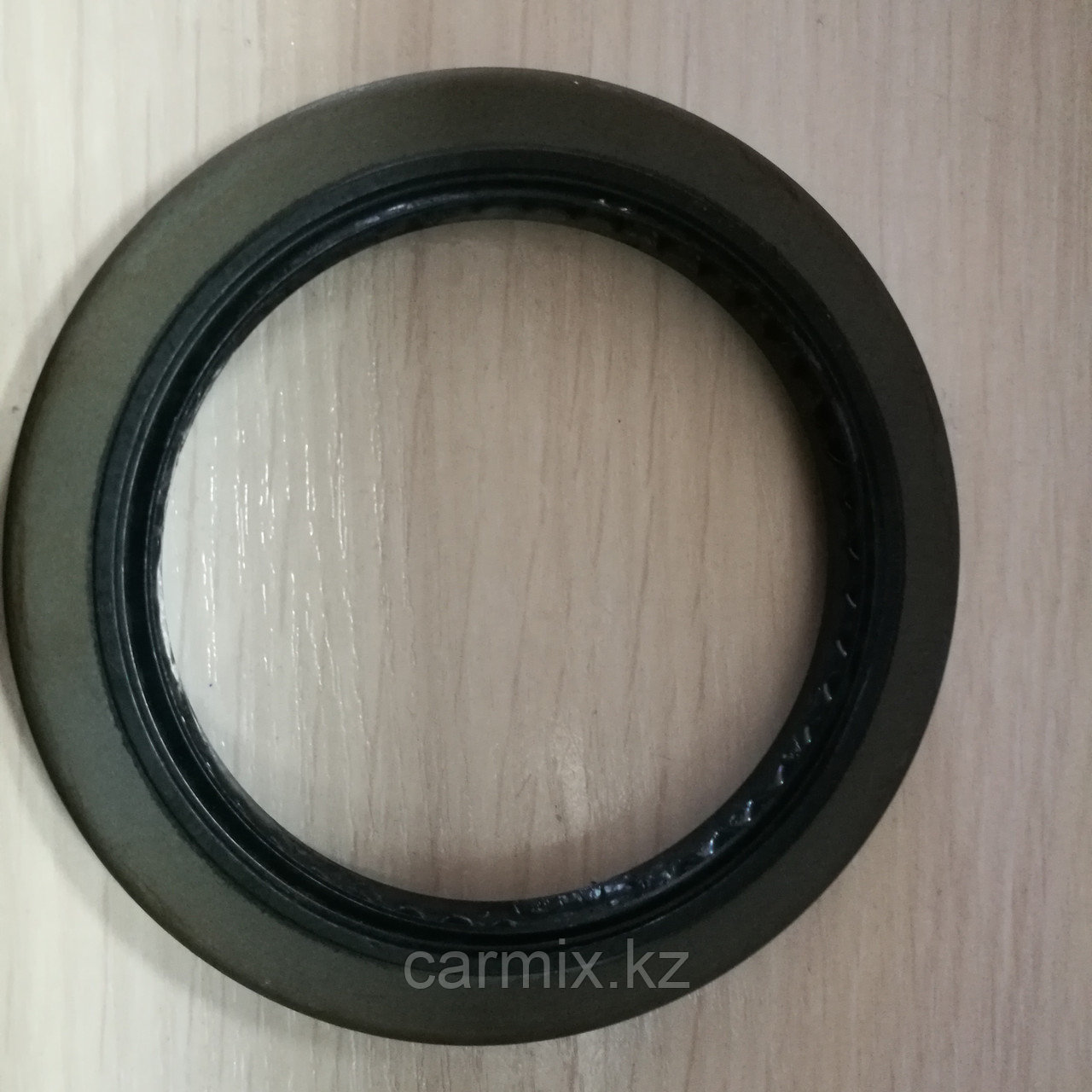 Сальник передней ступицы Coaster HZB50L, Dyna XZU304D/ XZU304H, ToyoAce XZU304D, XZU304H