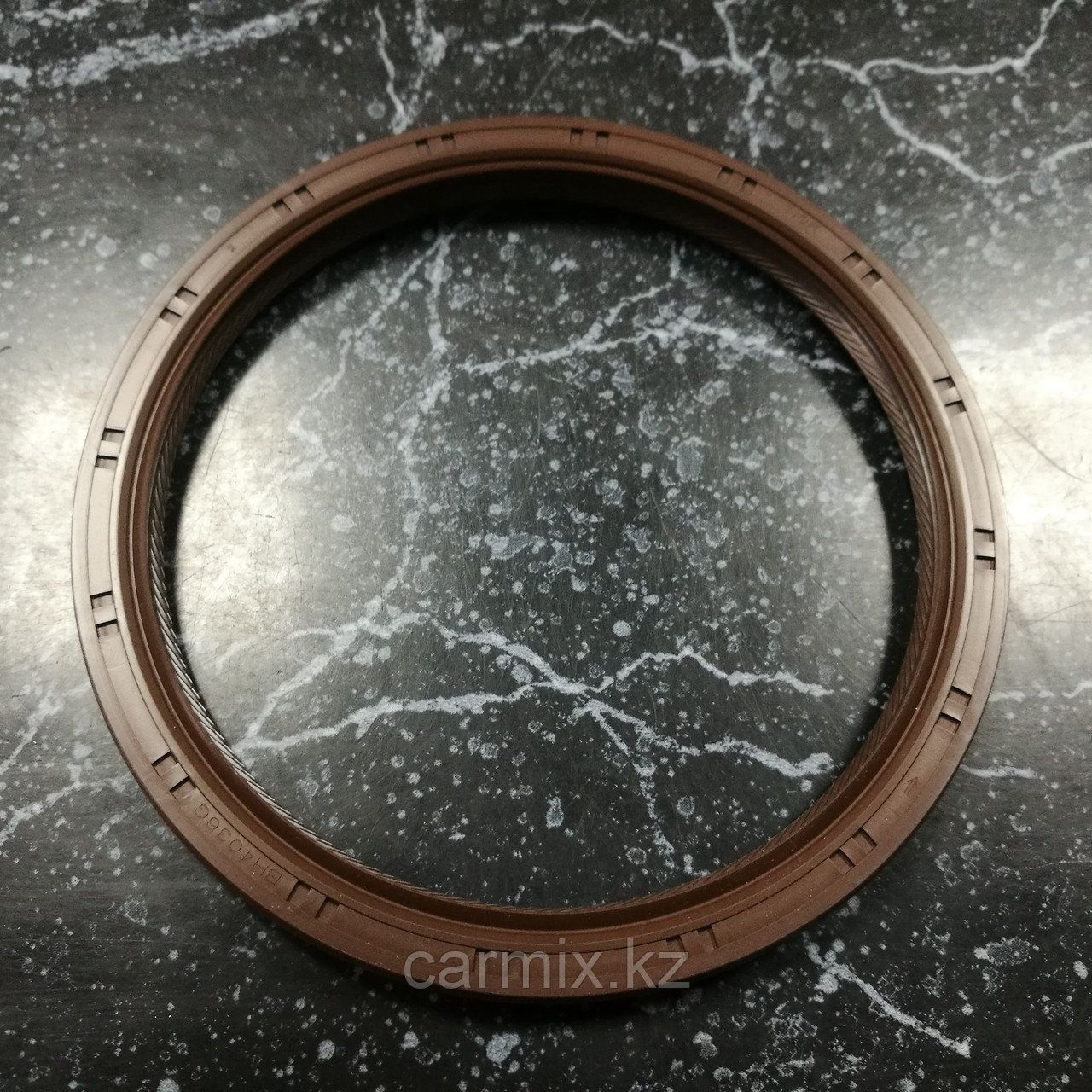 *90311-95006 Сальник коленвала задний для TOYOTA LEXUS GS300/400/430/ LS400, SC300, NOK BH4036-G0, (95*113*8,5*), фото 1