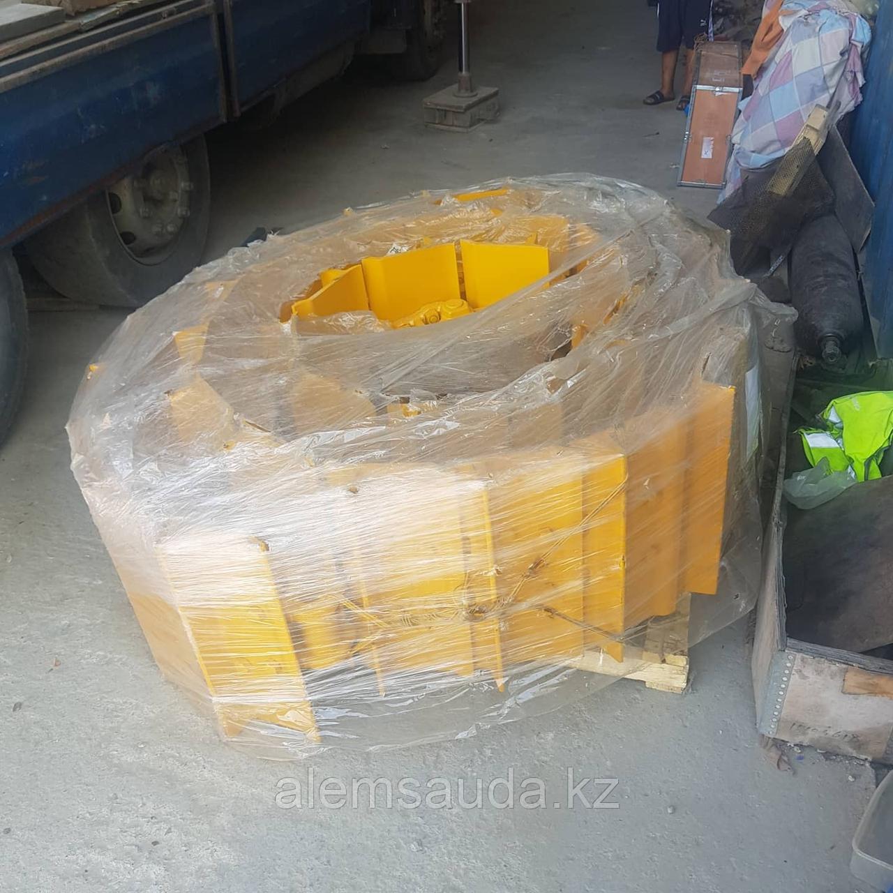 Гусеница на бульдозер SHANTUi SD16, 22, 23 и 32