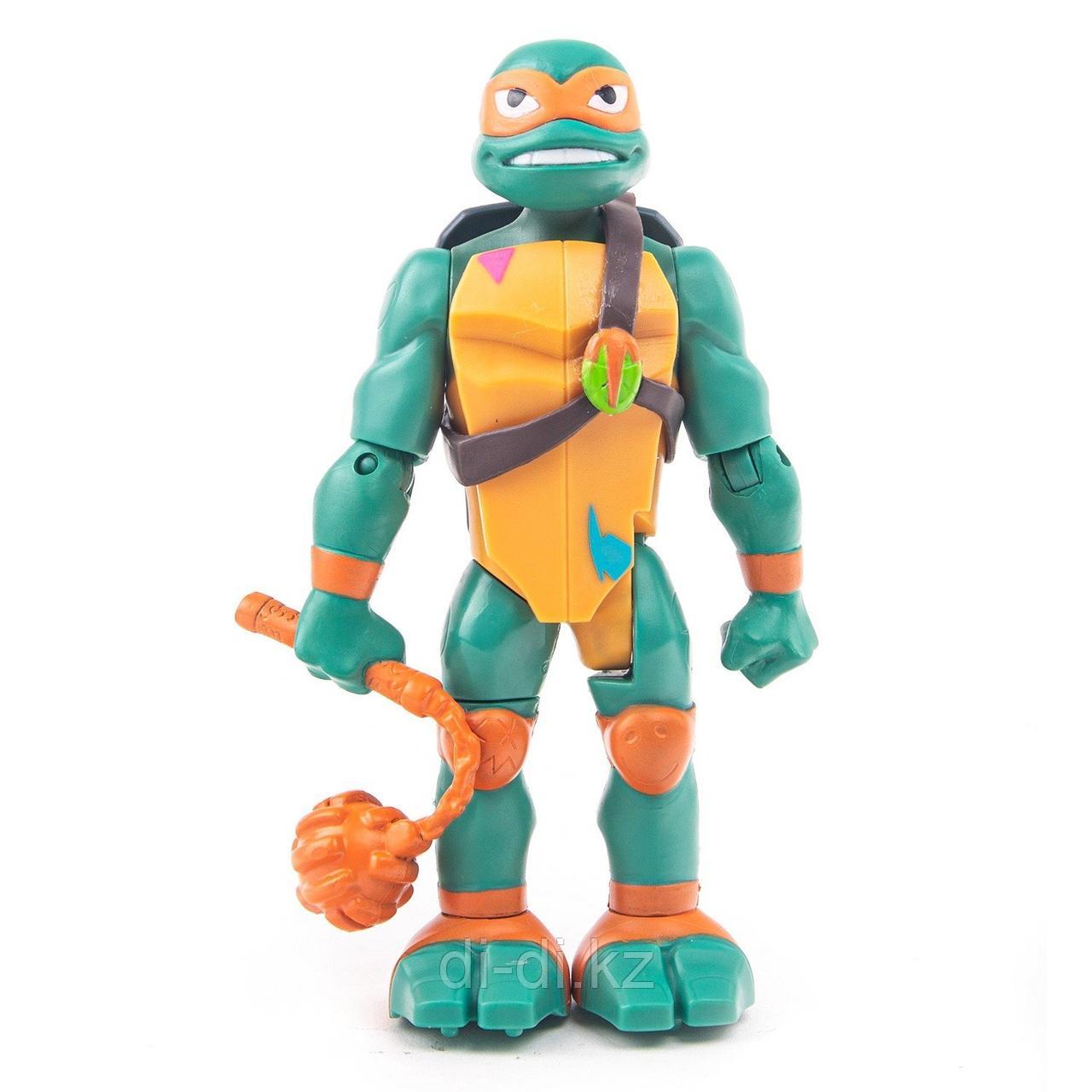 Фигурка TMNT Майки в атаке с разворота 15 см 81411