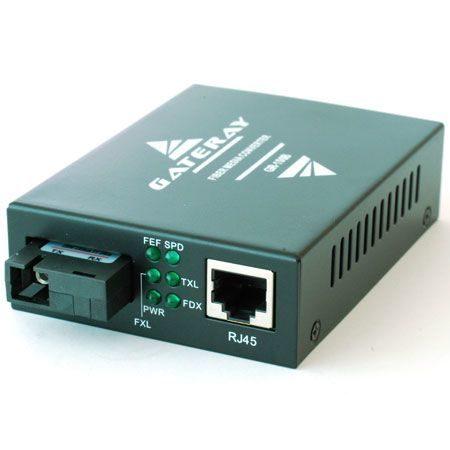 Медиаконвертер Gateray WDM 10/100Base-TX/100Base-FX, TX 1550нм/RX 1310 нм, SC, 20 км - фото 1 - id-p80390353