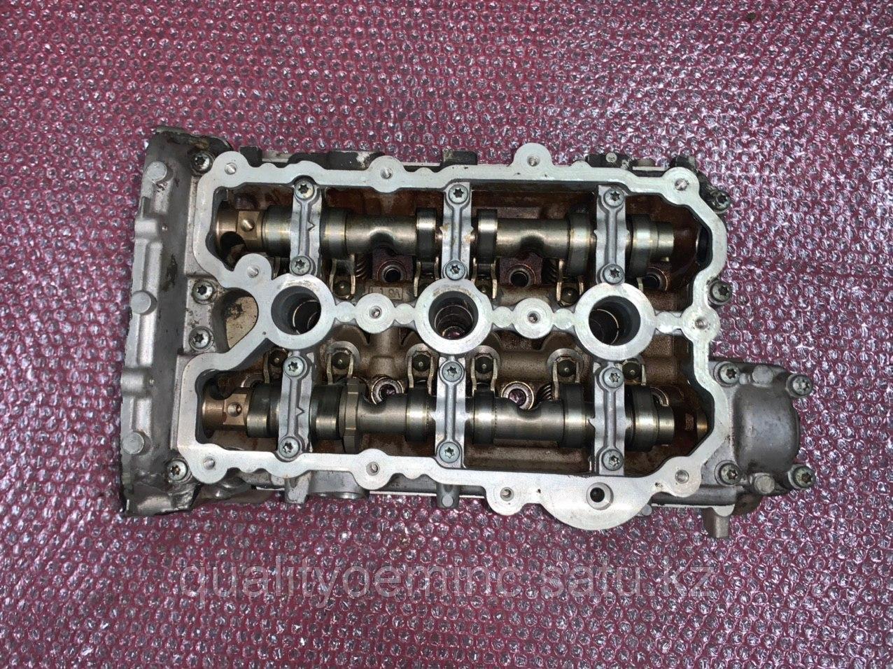Головка блока цилиндров левая на Audi A6 4F/C6