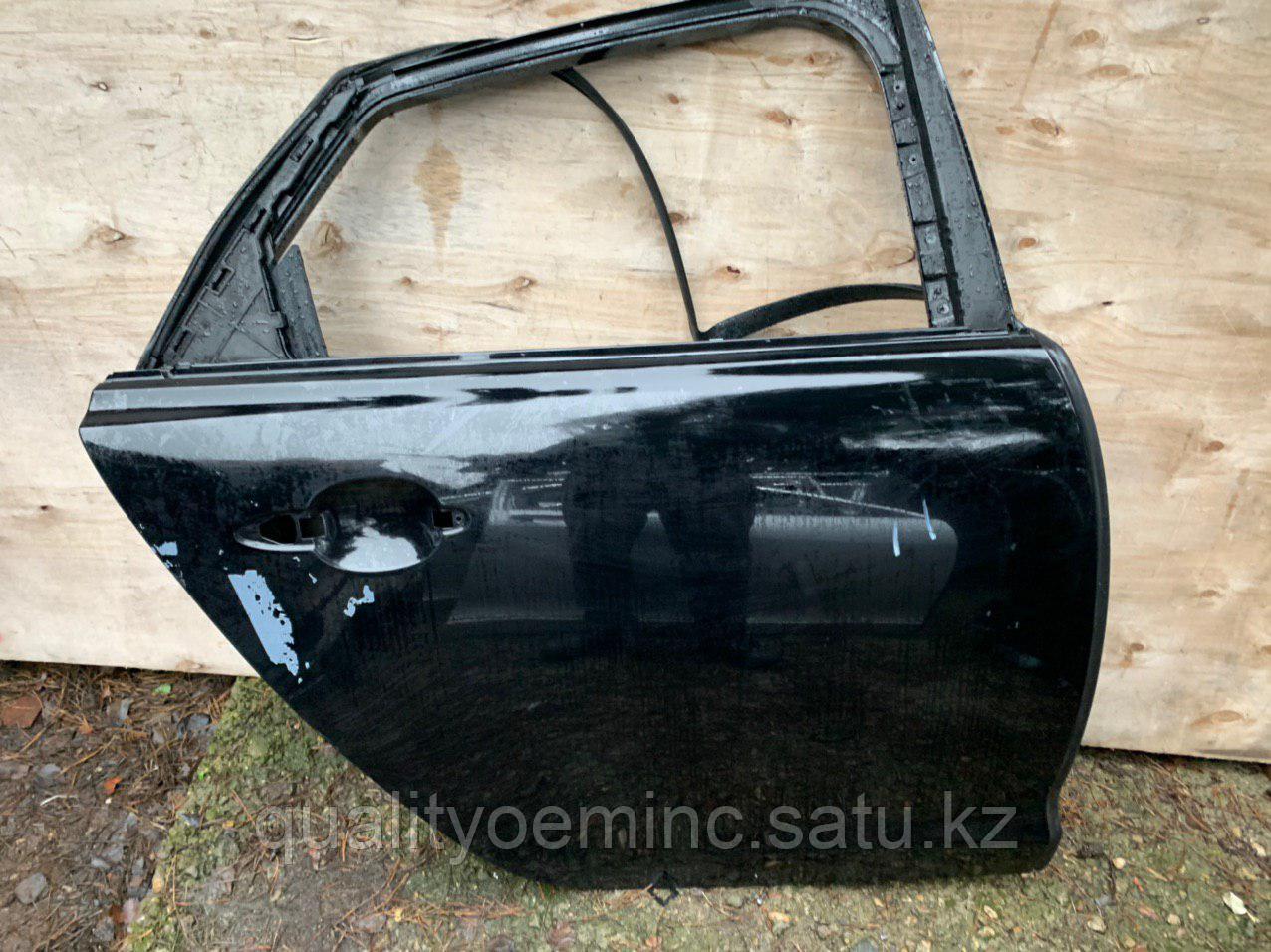 Дверь задняя правая на Jaguar XJ X351