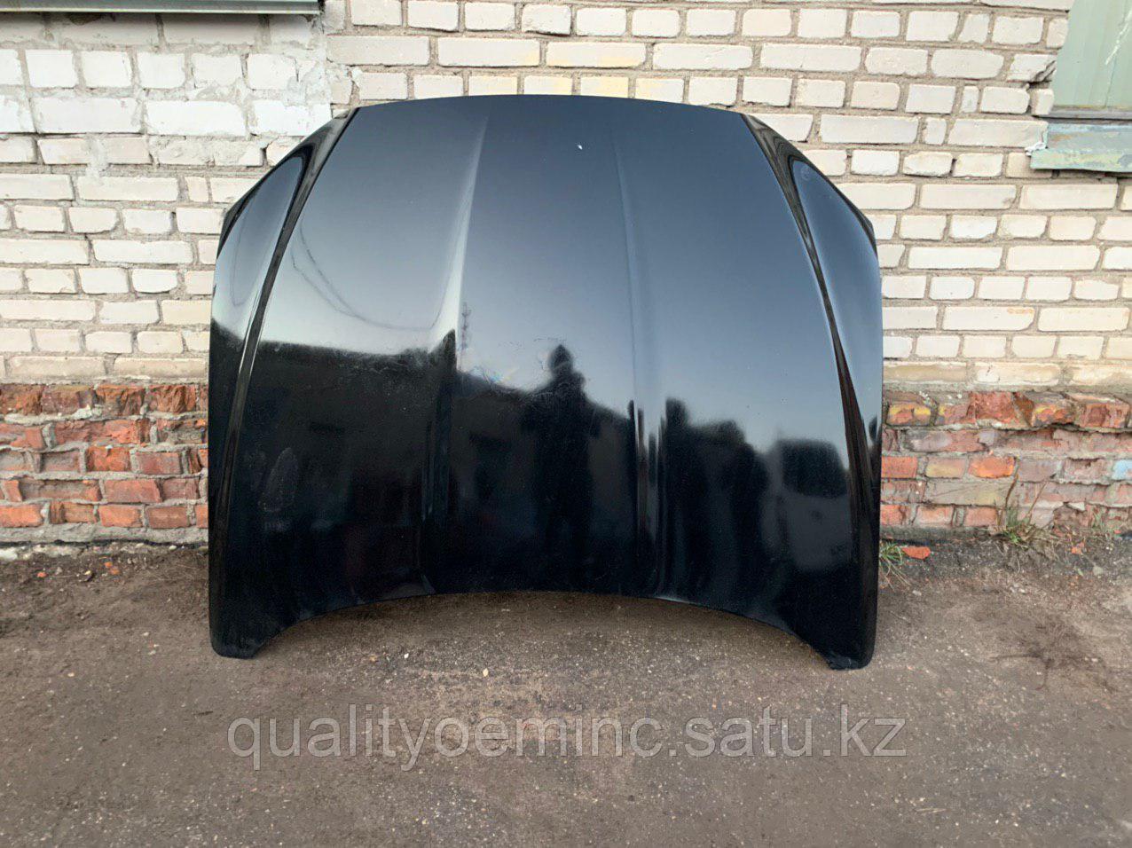 Капот на Jaguar XJ X351