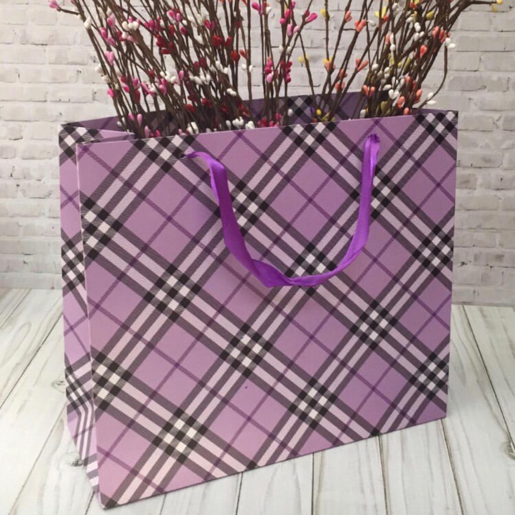 Подарочный пакет " Burberry " фиолетовый 33 х 26 х 12 см