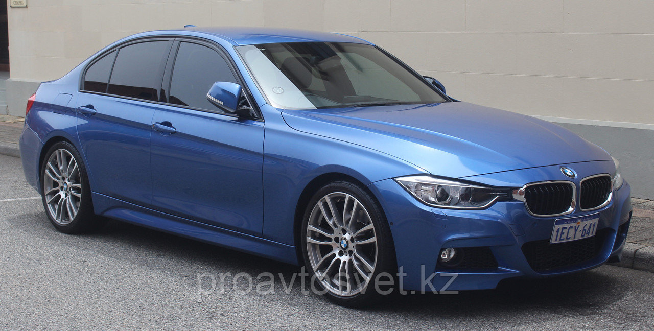 Переходные рамки 4 projectors (дальний ближний) на BMW 3-Series F30 (2013 - 2015) Hella 3 R