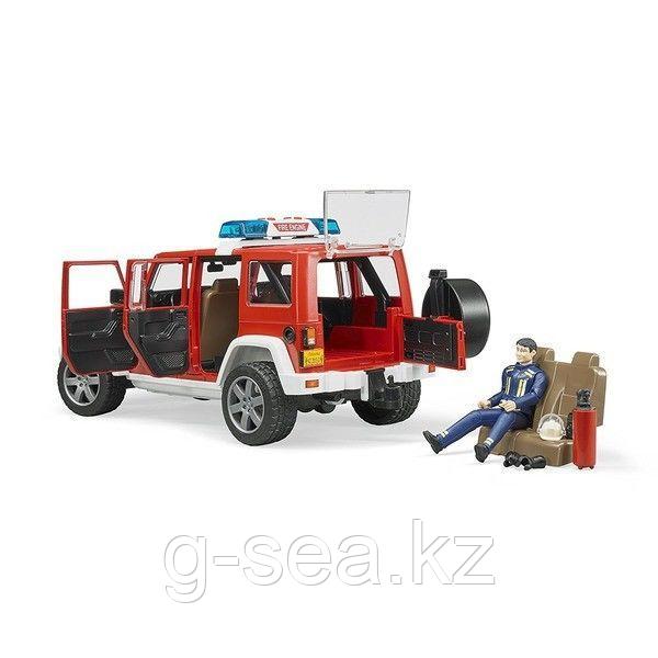 Bruder: Внедорожник Jeep Wrangler Unlimited Rubicon Пожарная с фигуркой - фото 3 - id-p80571489